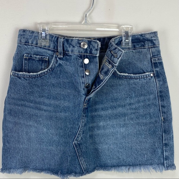 Zara TRF Collection Distressed Mini Skirt Size Small - Picture 3 of 7